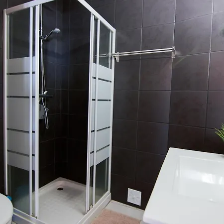 Apartment Charming 2-bedroom Flat In Downtown Faro
