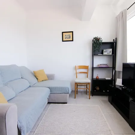 Charming 2-bedroom Flat In Downtown * Faro